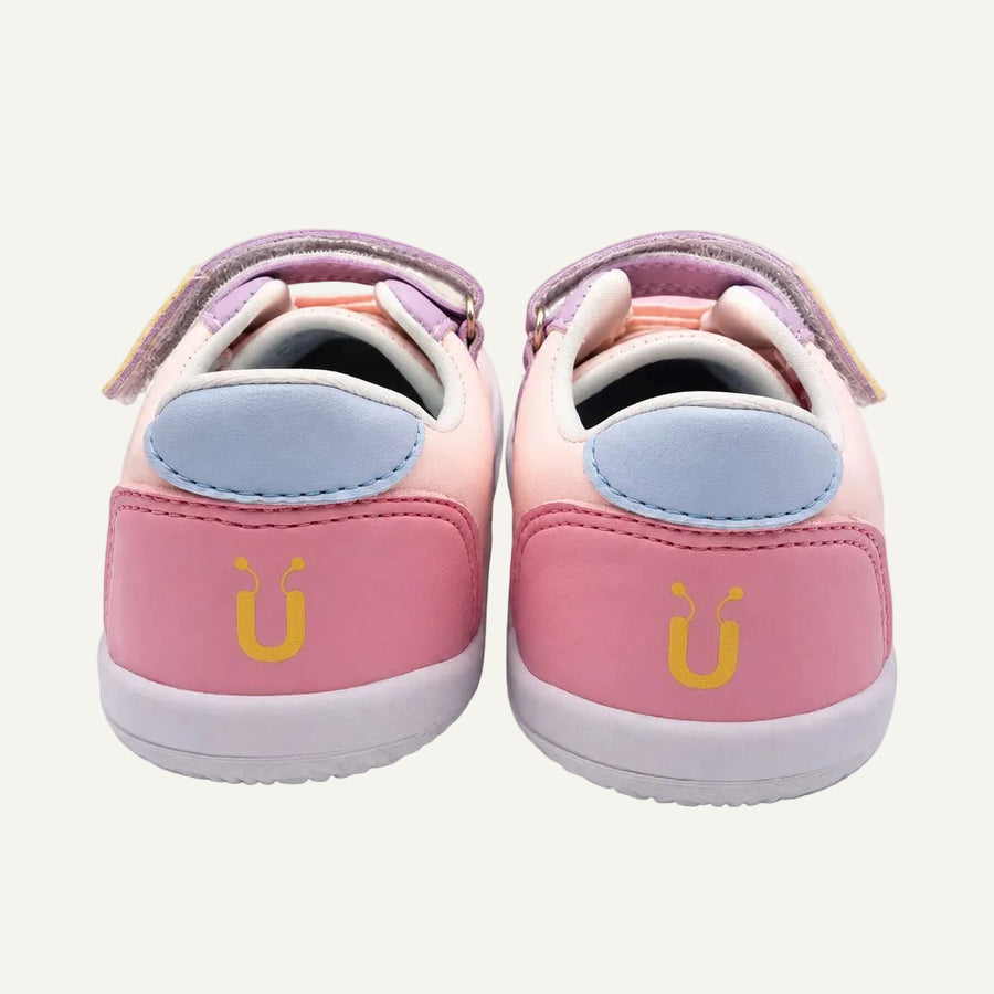 Zapatos Barefoot BLUMB VYBE para niña en color rosa, vista posterior
